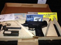 uzipistol2.jpg uzipistol2.jpg
