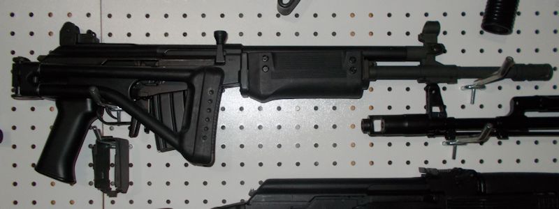 Springfield-Galil-right-view-on-wall.jpg